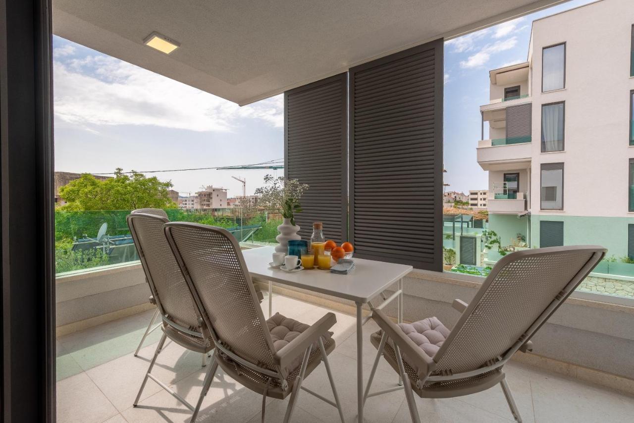 Luxury Apartment Near The Beach "Rr" Zara Esterno foto