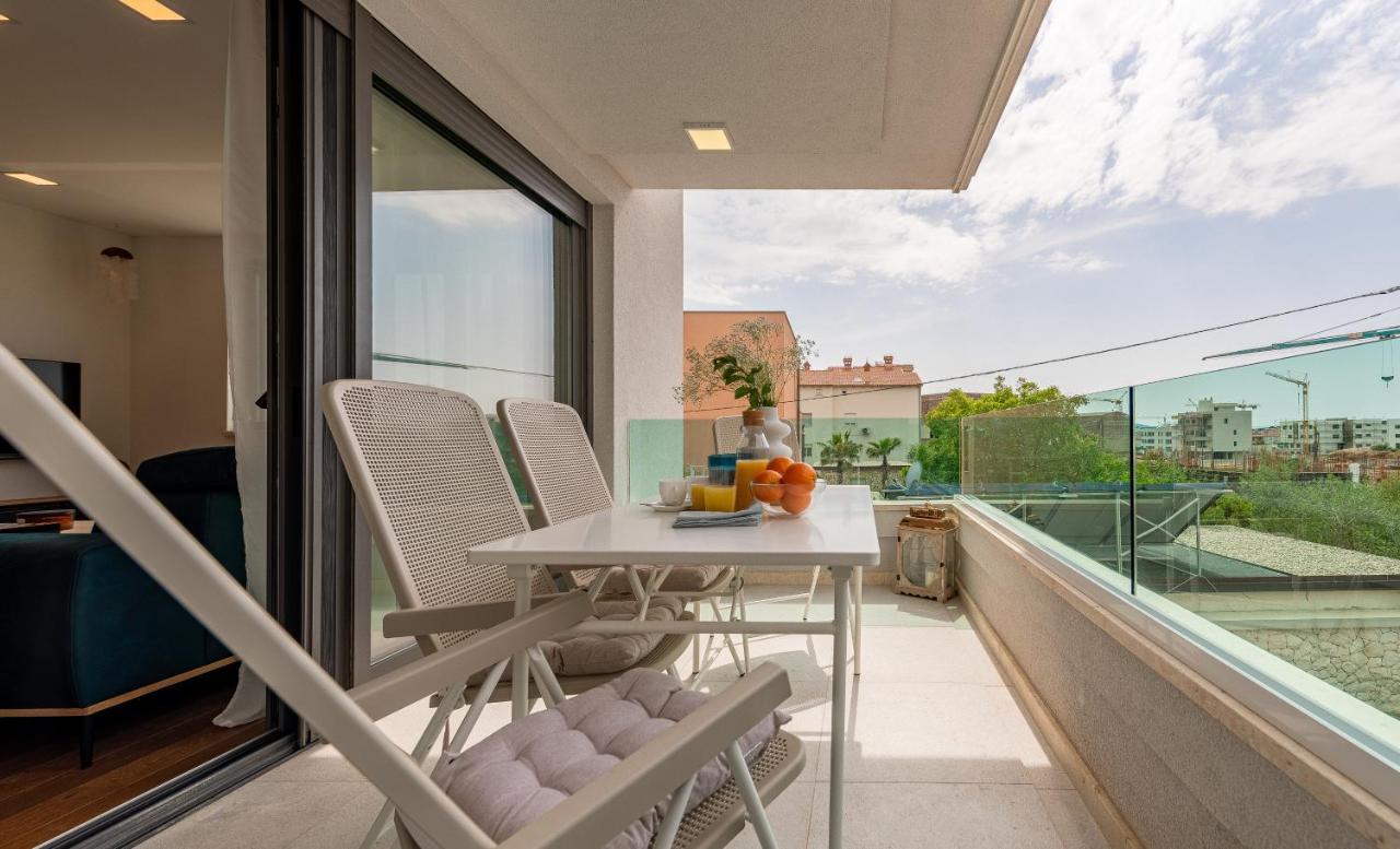 Luxury Apartment Near The Beach "Rr" Zara Esterno foto