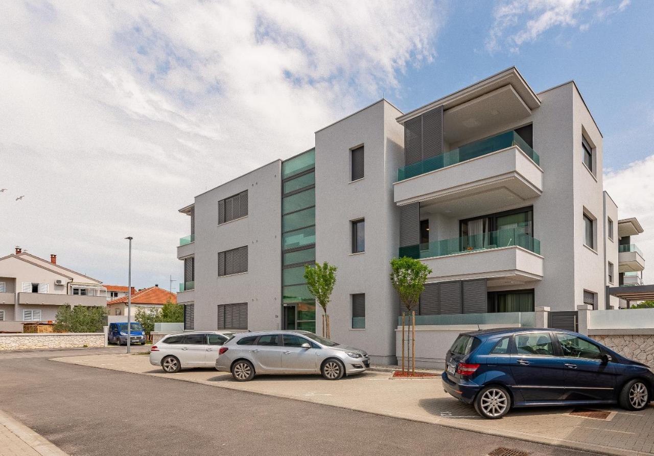 Luxury Apartment Near The Beach "Rr" Zara Esterno foto